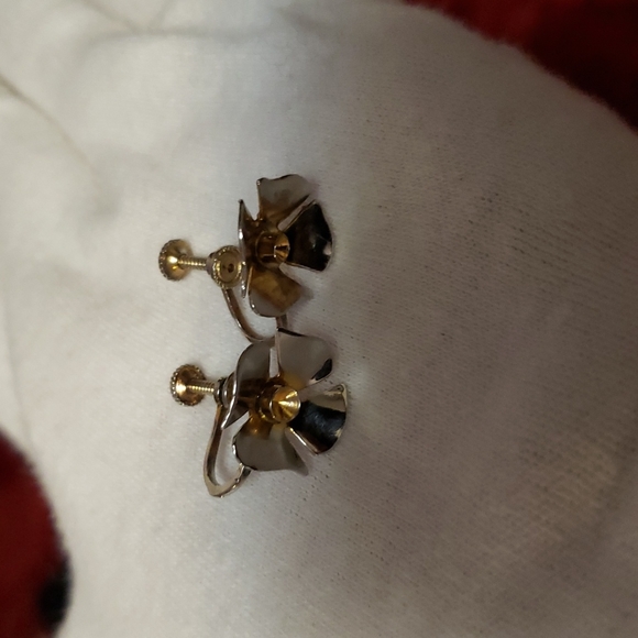 Flower Earrings vintage 1930s Sterling Silver screw back - Picture 7 of 8